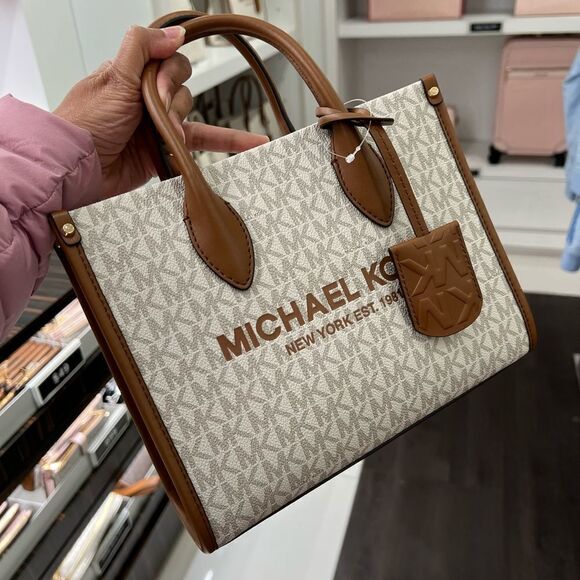 Michael Kors Mirella SM Shopper Vanilla  Messenger Shoulder Xbody Purse Logo - Picture 2 of 13